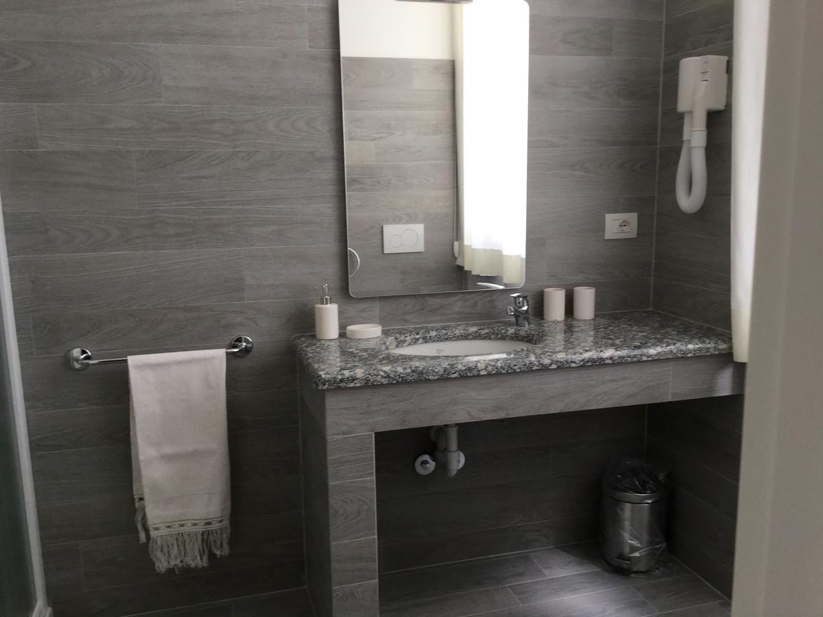 B&B Pescarenico Lecco Luaran gambar